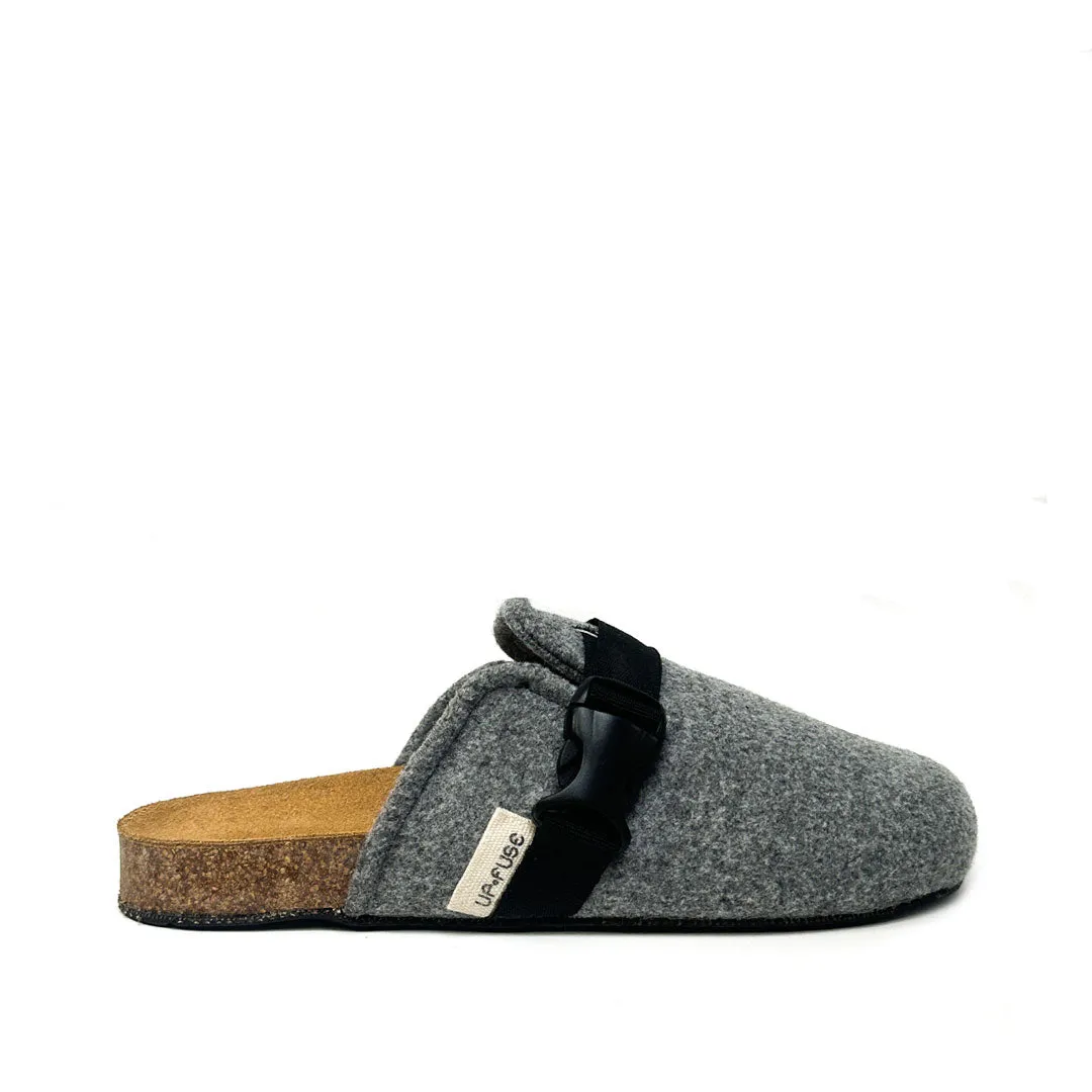 Hop on Sliders - Grey