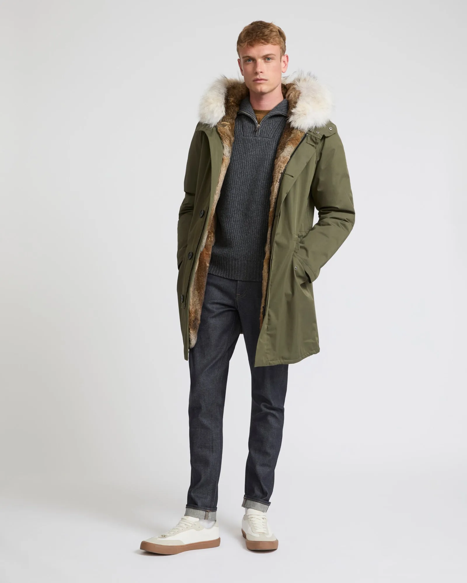 Parka iconique longue en coton technique avec fourrure de coyote et lapin