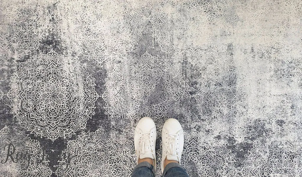 Spirit Grey Flower Distressed Rug