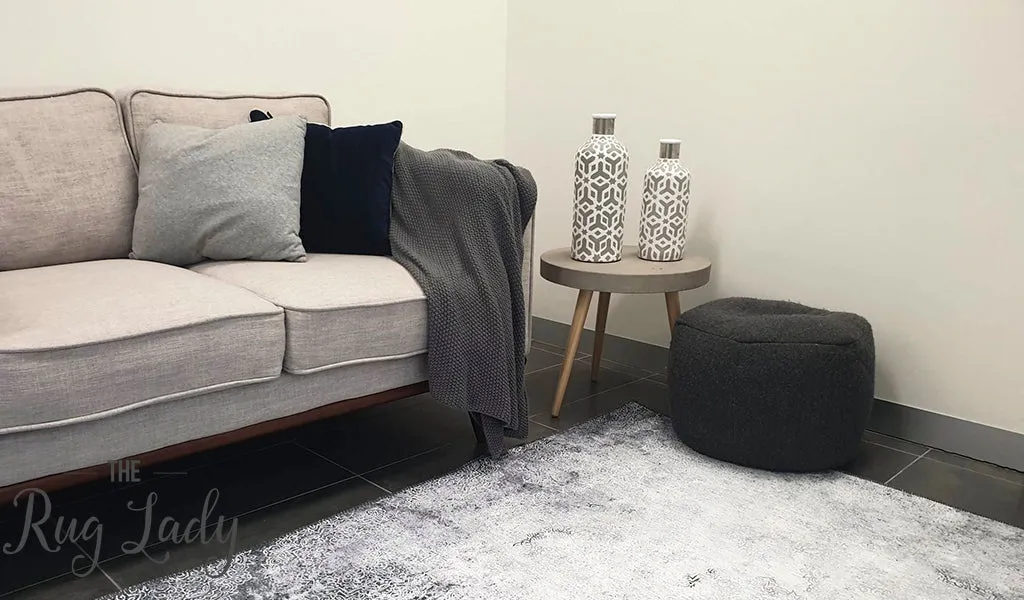 Spirit Grey Flower Distressed Rug